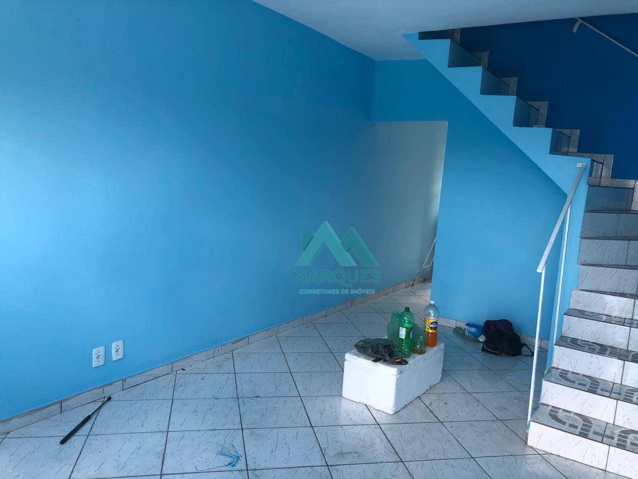 Sobrado à venda com 2 quartos, 80m² - Foto 1