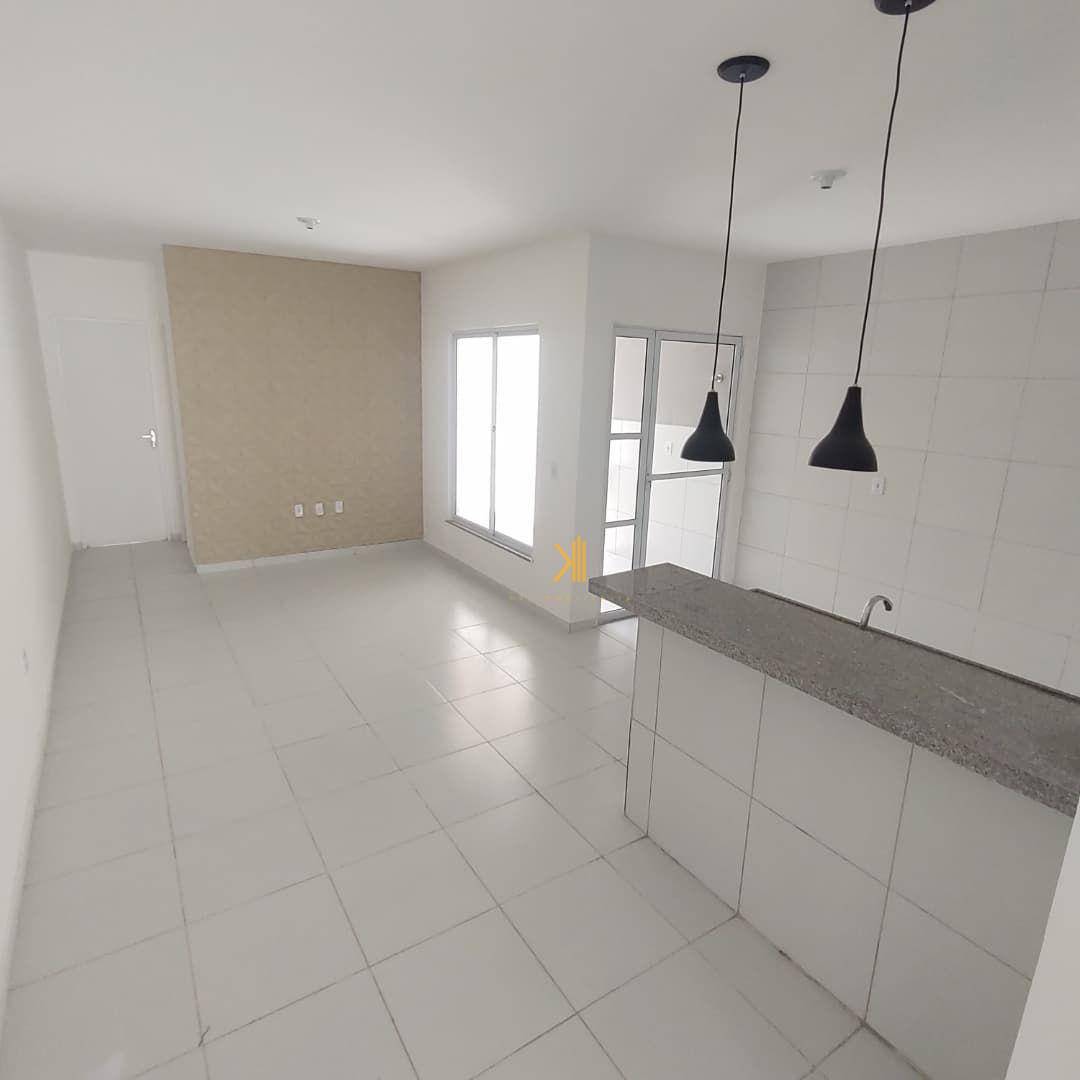 Casa à venda com 2 quartos, 78m² - Foto 12