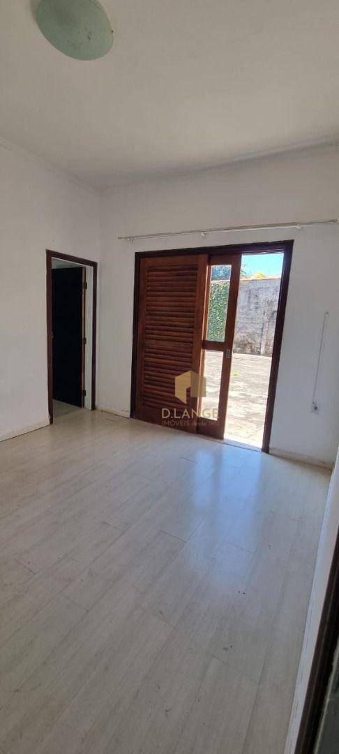 Casa para alugar com 4 quartos, 250m² - Foto 22