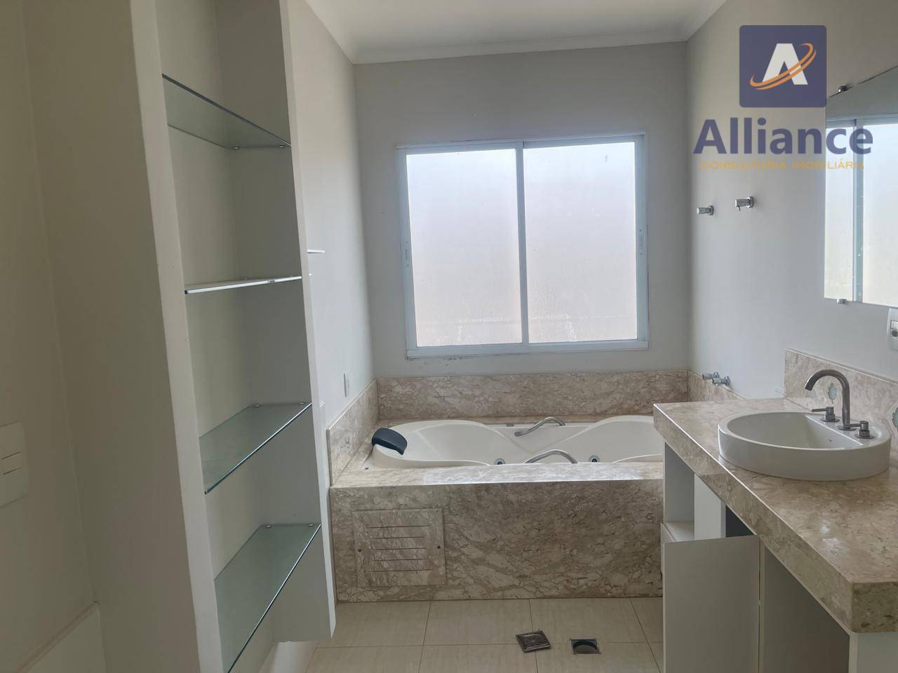 Casa à venda e aluguel com 4 quartos, 440m² - Foto 14