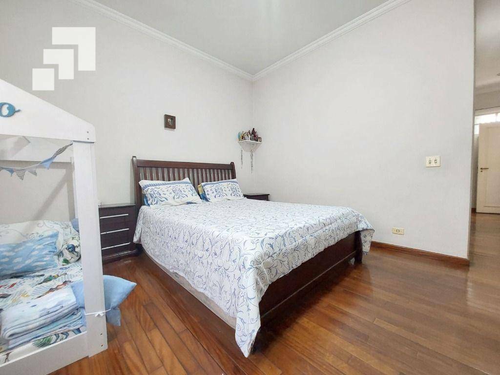 Casa à venda com 4 quartos, 360m² - Foto 18