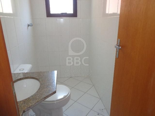 Apartamento à venda com 2 quartos, 64m² - Foto 8