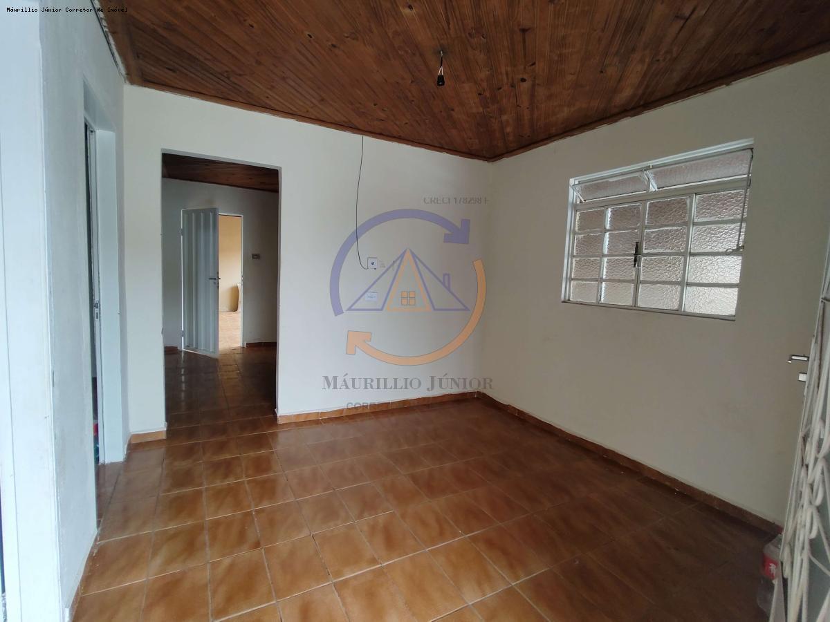 Casa à venda com 2 quartos, 324m² - Foto 15