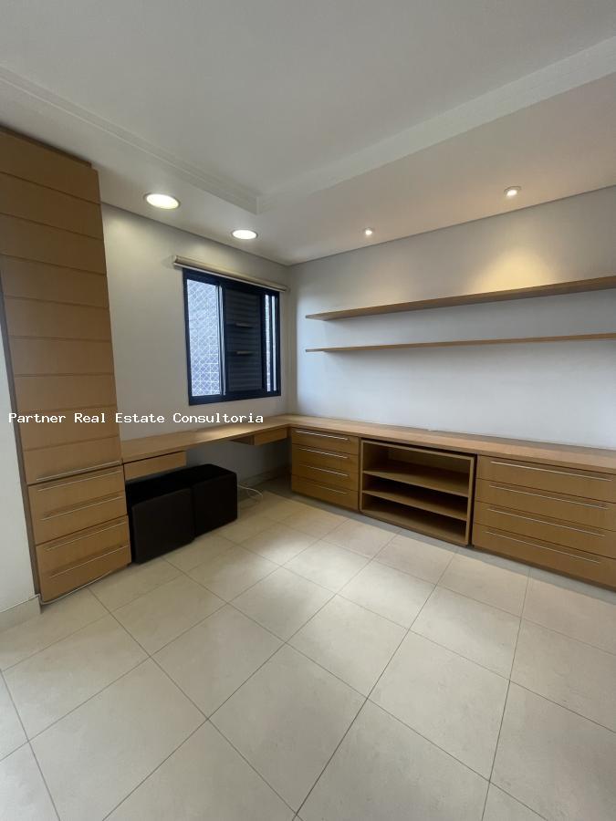 Apartamento à venda com 2 quartos, 97m² - Foto 4