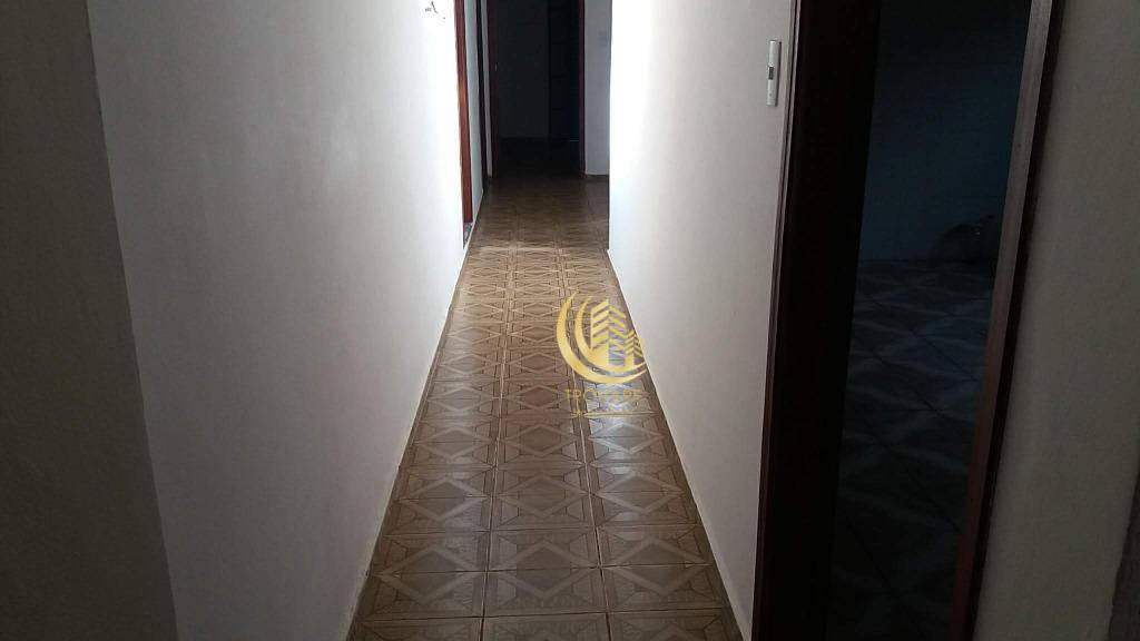 Sobrado à venda com 3 quartos, 280m² - Foto 2