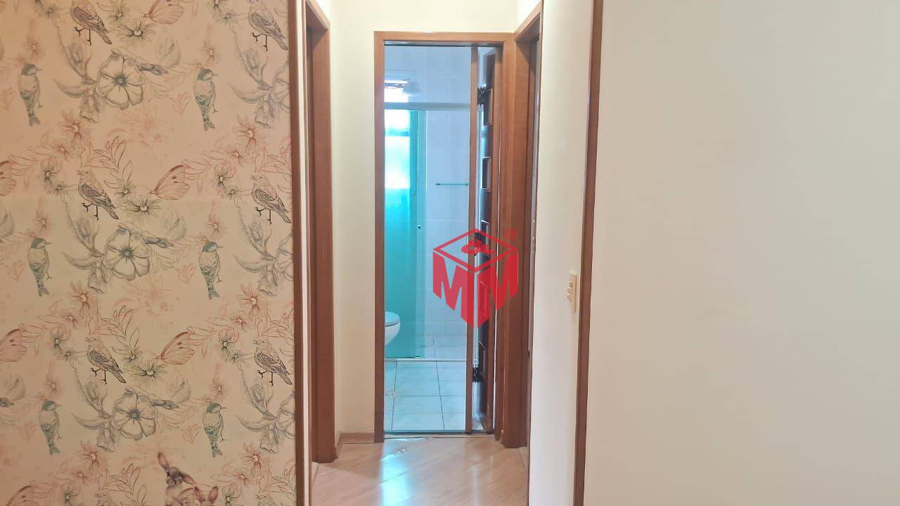 Apartamento à venda com 2 quartos, 58m² - Foto 3