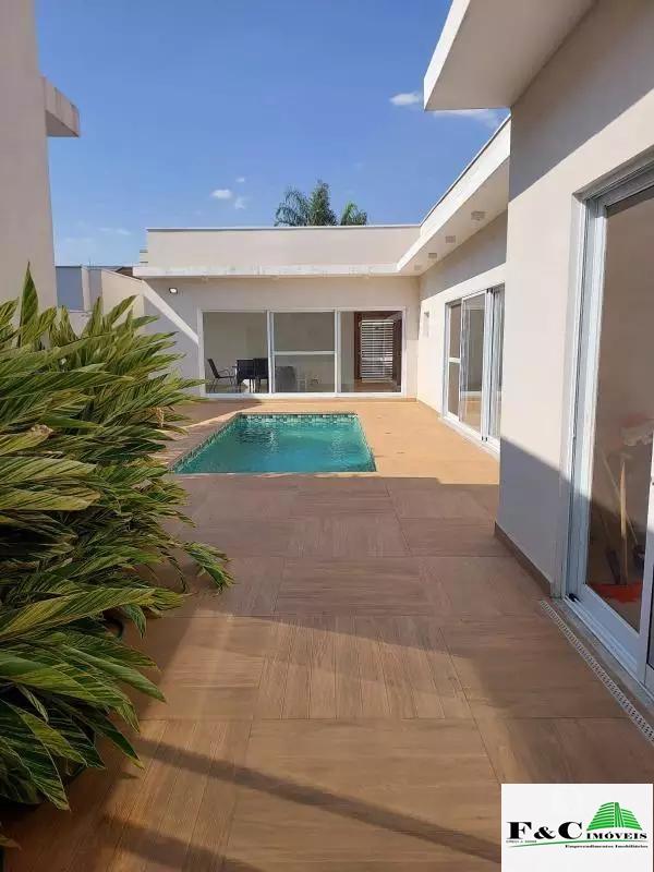 Casa de Condomínio à venda com 3 quartos, 360m² - Foto 1