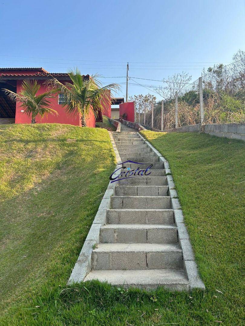 Chácara, 3 quartos, 1000 m² - Foto 1