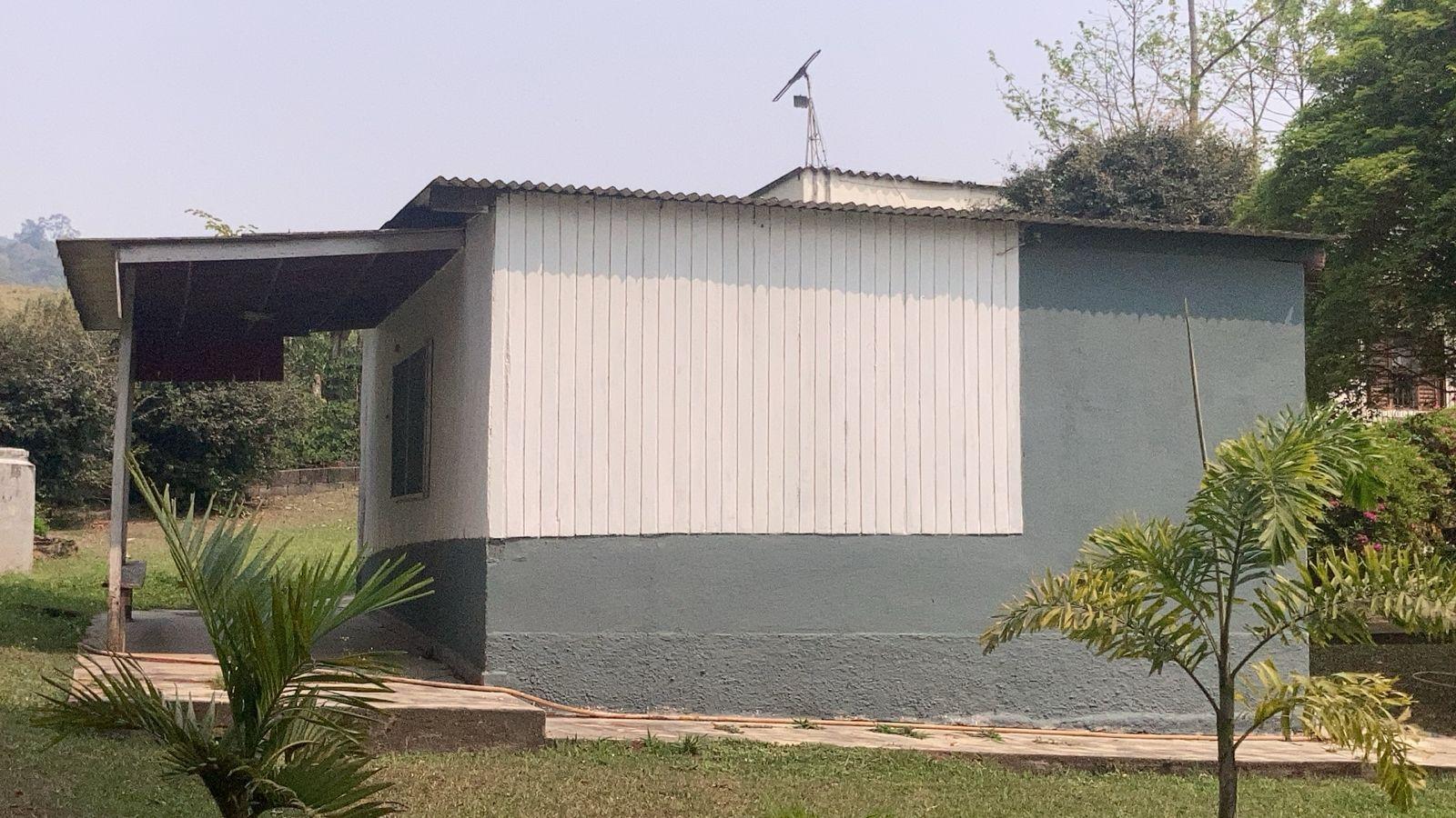 Chácara à venda com 2 quartos, 66m² - Foto 8