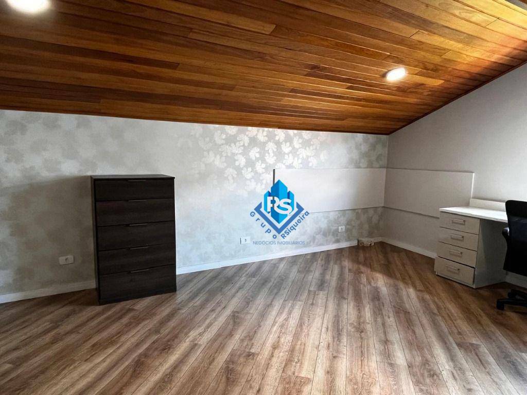 Sobrado à venda e aluguel com 4 quartos, 250m² - Foto 30