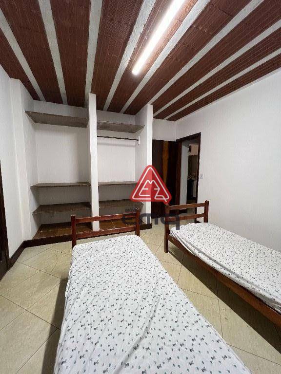 Chácara à venda com 11 quartos, 600m² - Foto 13