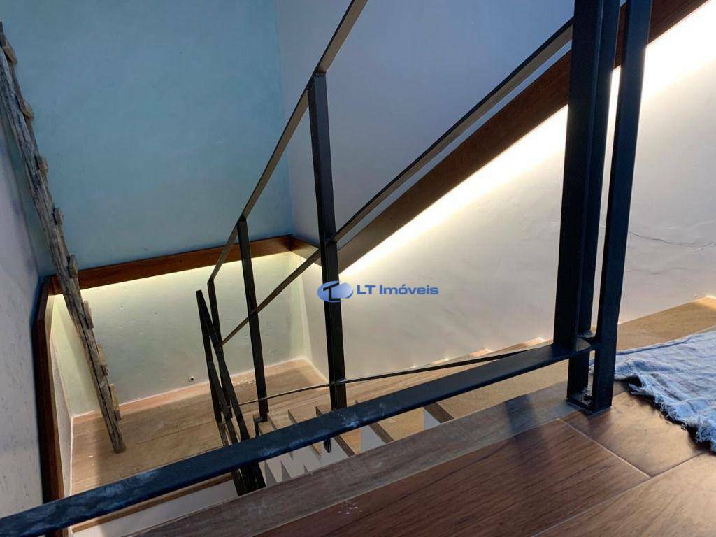 Casa de Condomínio à venda com 3 quartos, 230m² - Foto 12