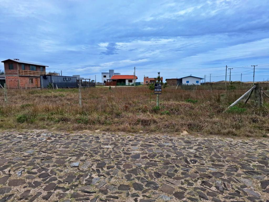 Terreno à venda, 300m² - Foto 2