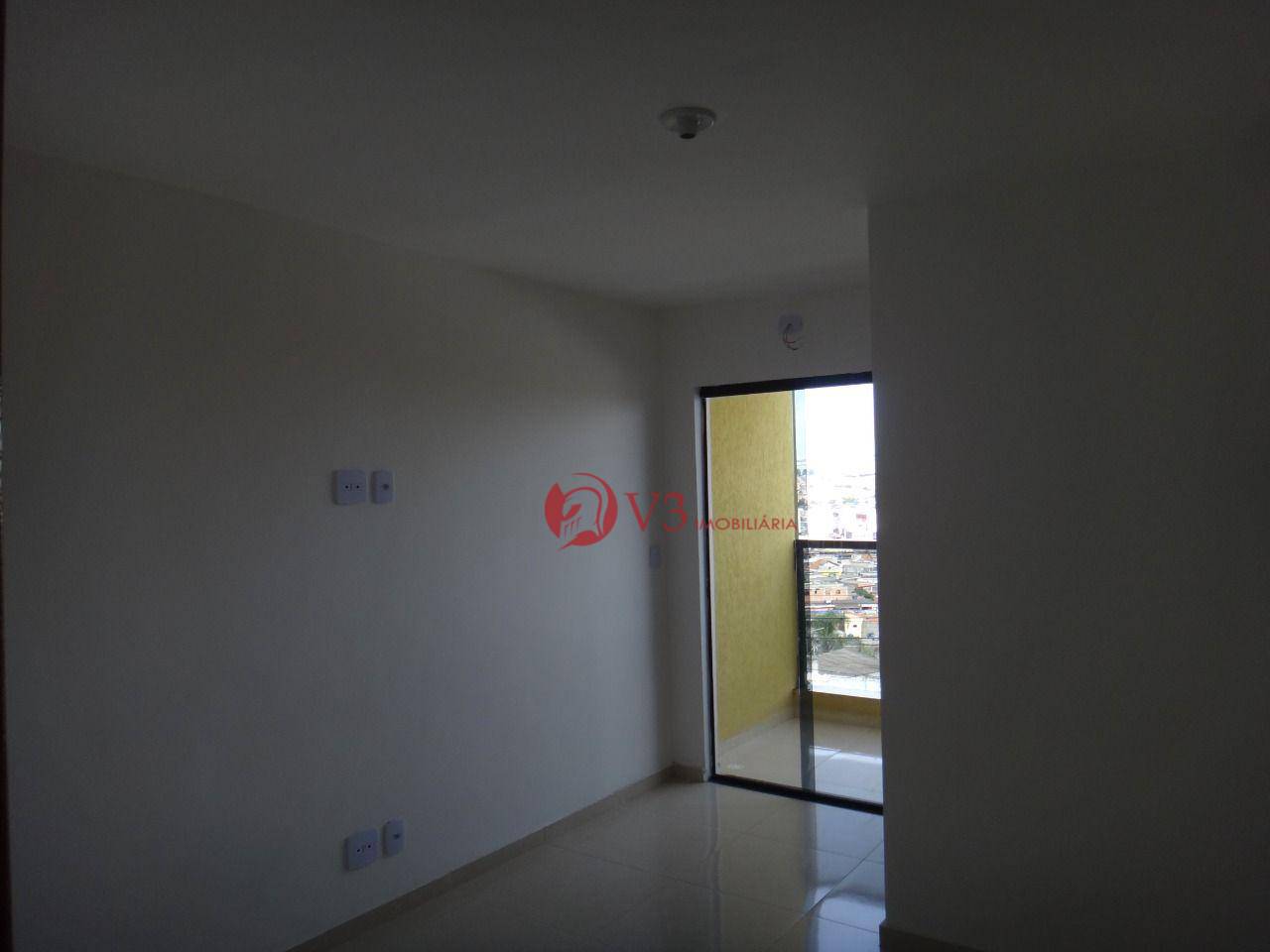 Sobrado à venda com 3 quartos, 100m² - Foto 4