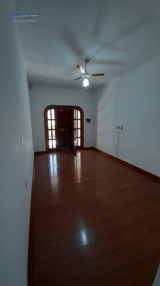 Casa à venda com 3 quartos, 348m² - Foto 8