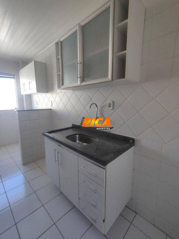 Apartamento para alugar com 2 quartos, 67m² - Foto 11