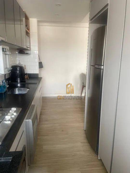 Apartamento à venda com 2 quartos, 62m² - Foto 9