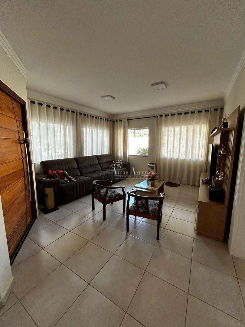 Sobrado à venda com 3 quartos, 286m² - Foto 2