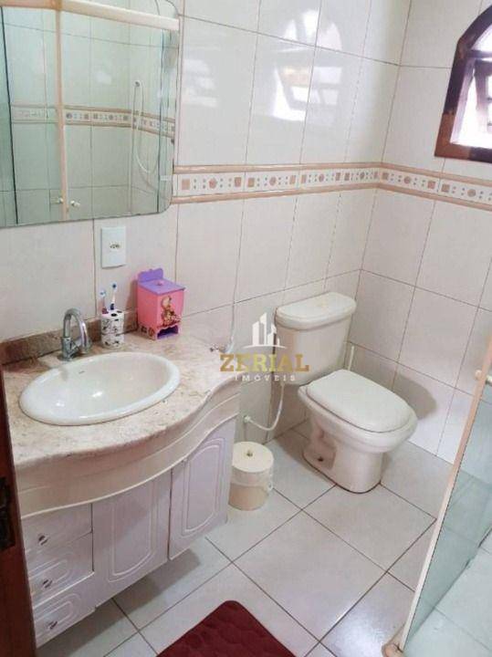 Sobrado à venda e aluguel com 3 quartos, 180m² - Foto 7