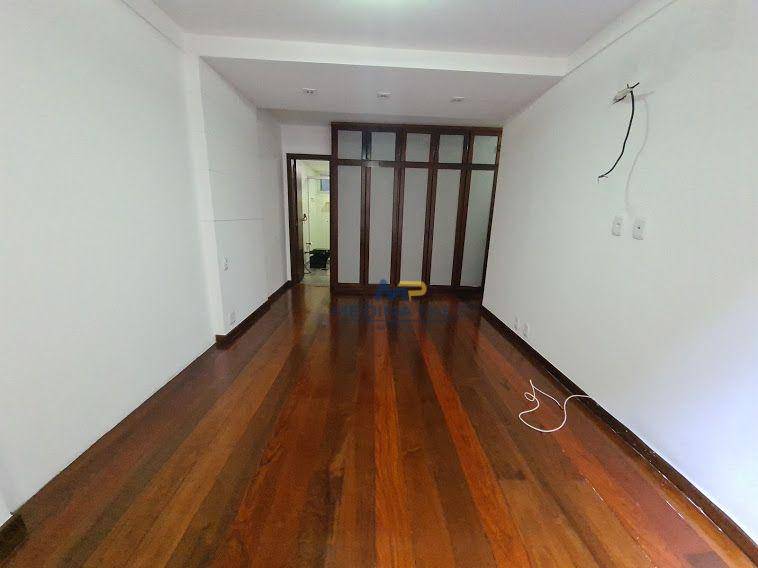 Apartamento à venda com 4 quartos, 260m² - Foto 28