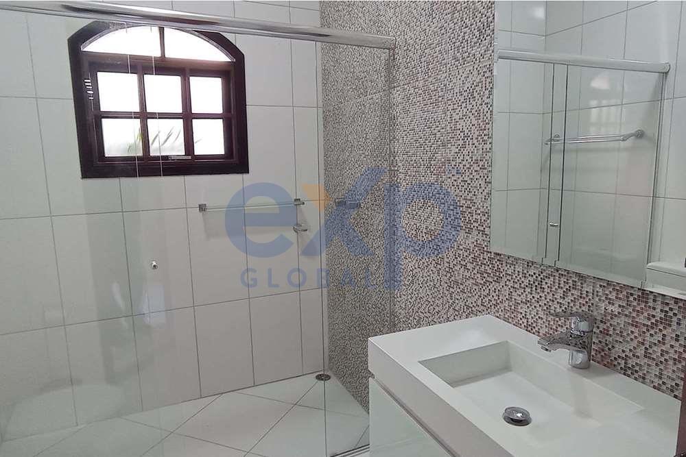 Casa à venda com 3 quartos, 350m² - Foto 35