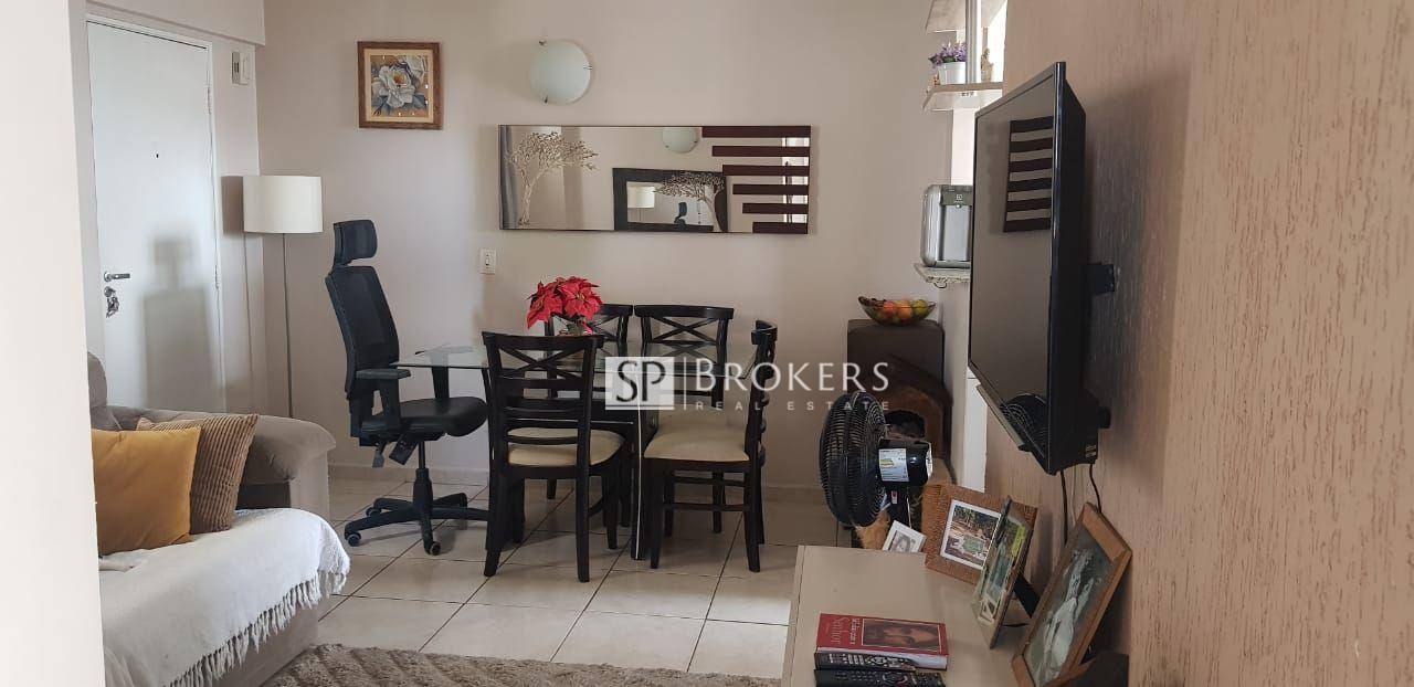 Apartamento à venda com 3 quartos, 62m² - Foto 1