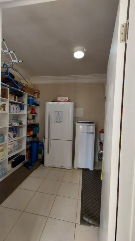 Apartamento à venda com 4 quartos, 280m² - Foto 18