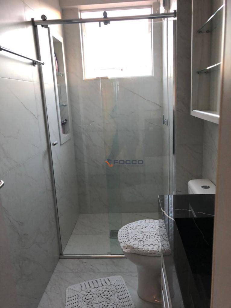 Apartamento à venda com 2 quartos, 64m² - Foto 18