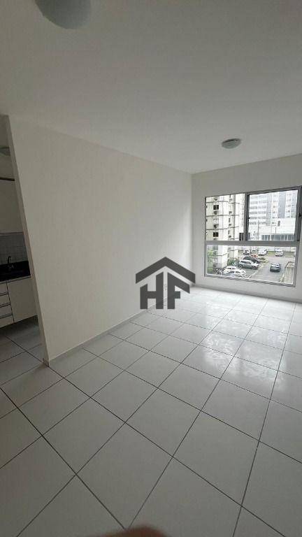 Apartamento à venda com 2 quartos, 50m² - Foto 4