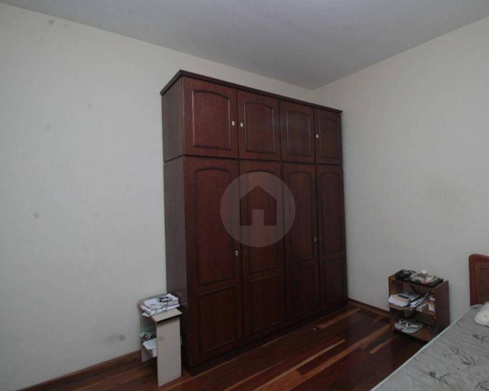 Casa à venda com 3 quartos, 295m² - Foto 13