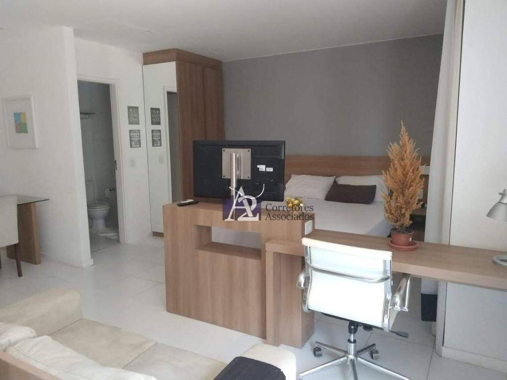 Apartamento à venda com 2 quartos, 63m² - Foto 7