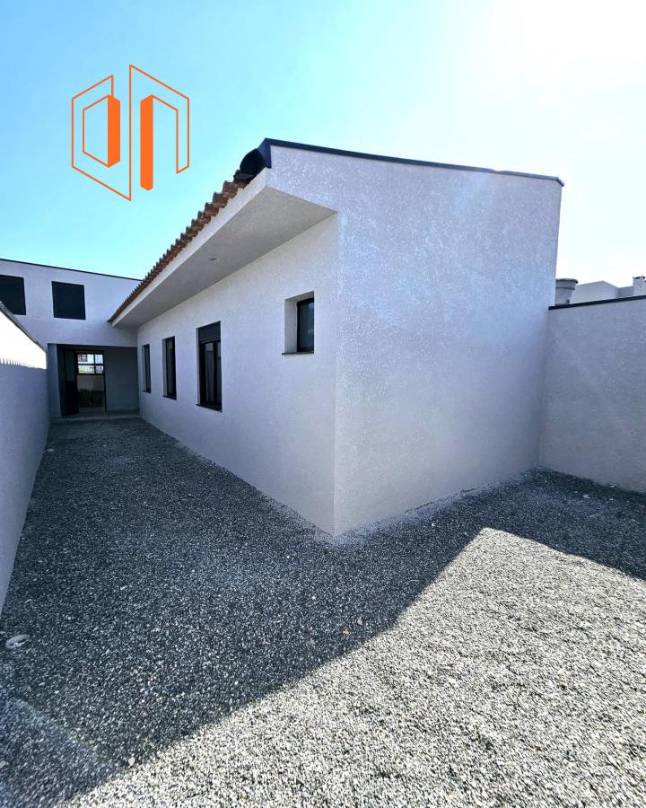 Casa à venda com 3 quartos, 105m² - Foto 9