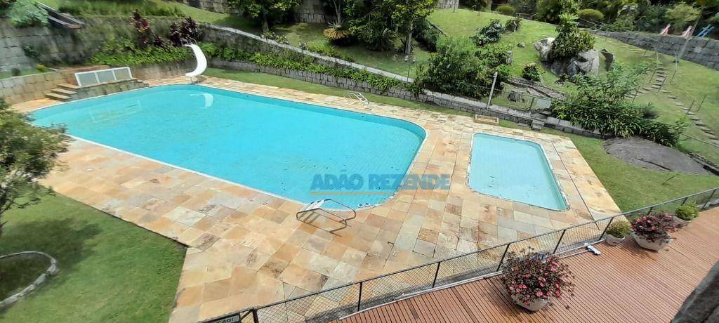 Casa de Condomínio à venda com 3 quartos, 209m² - Foto 48