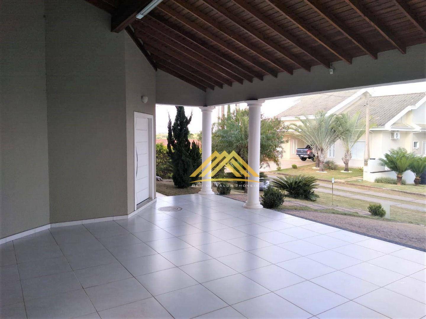 Casa à venda com 3 quartos, 210m² - Foto 14