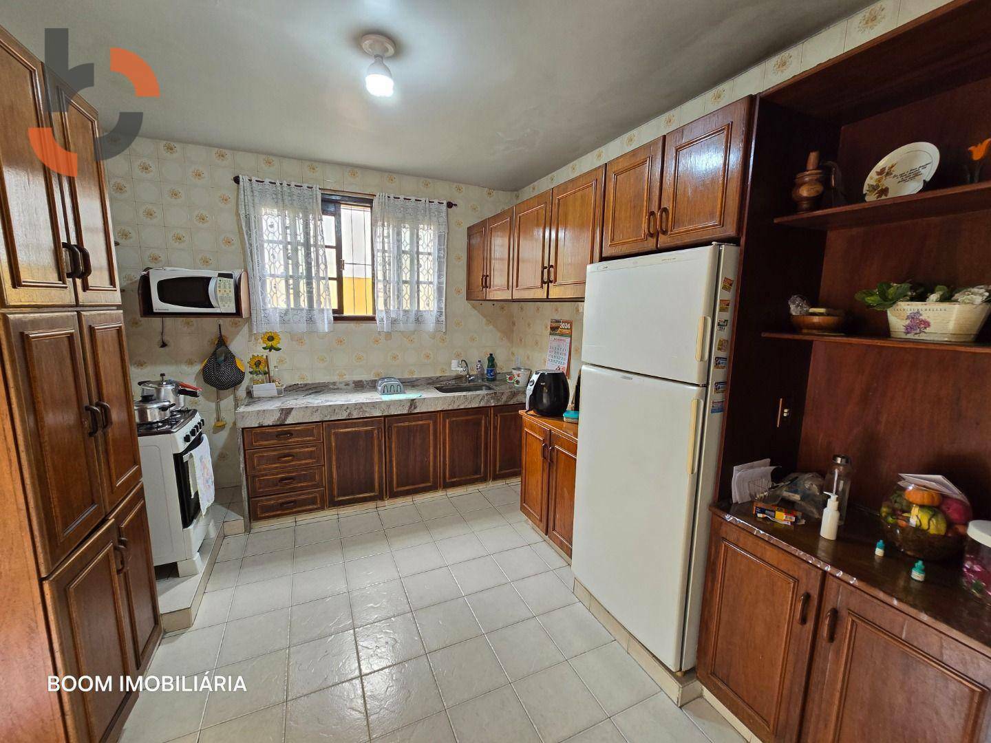 Casa à venda com 4 quartos, 450m² - Foto 16