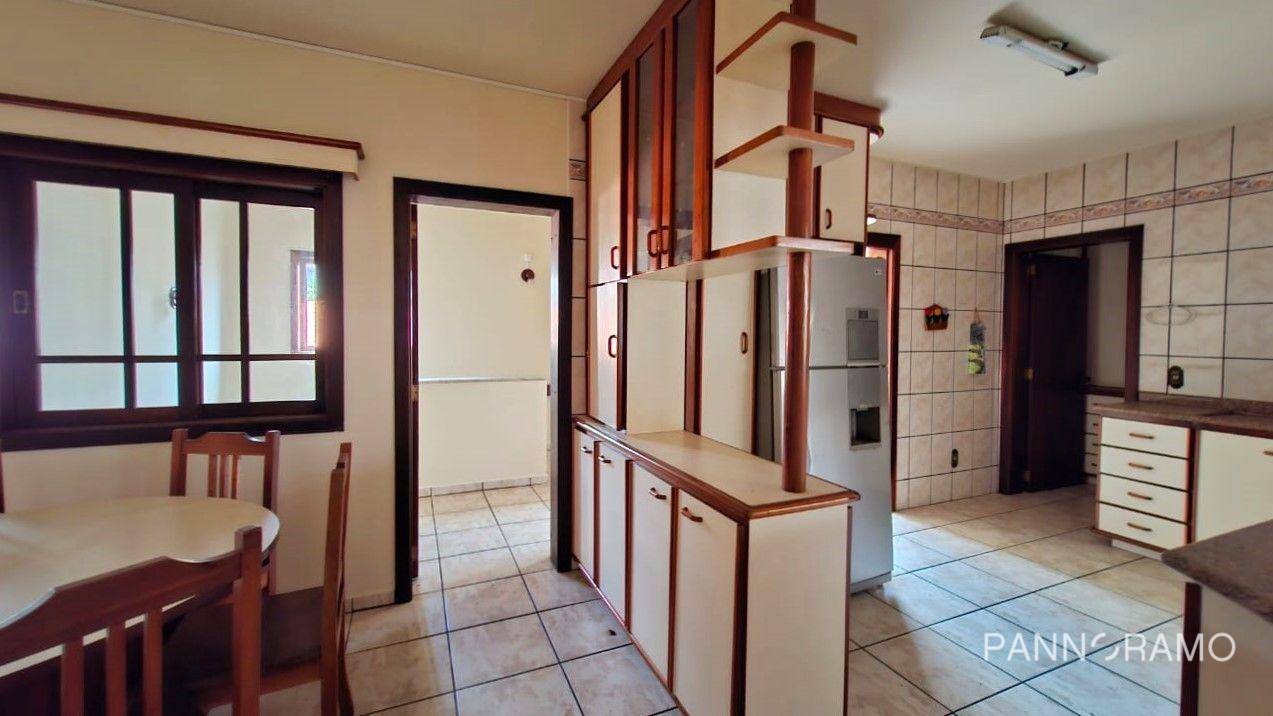 Casa para alugar com 3 quartos, 250m² - Foto 7