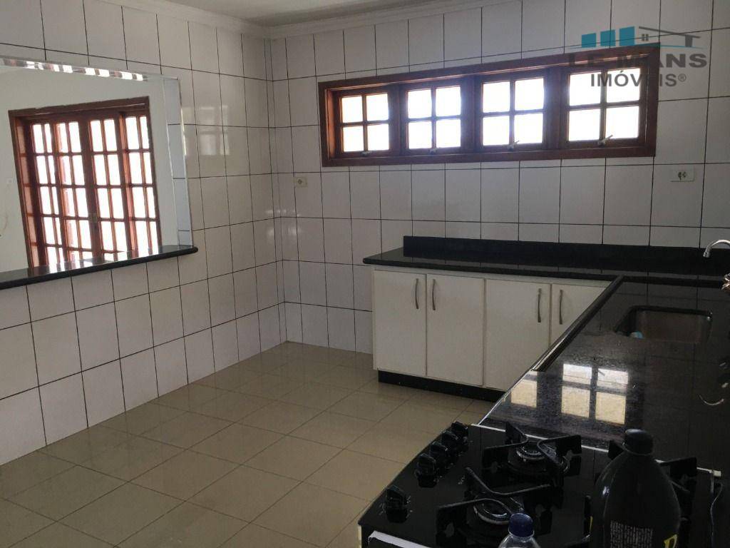 Casa à venda com 2 quartos, 110m² - Foto 8