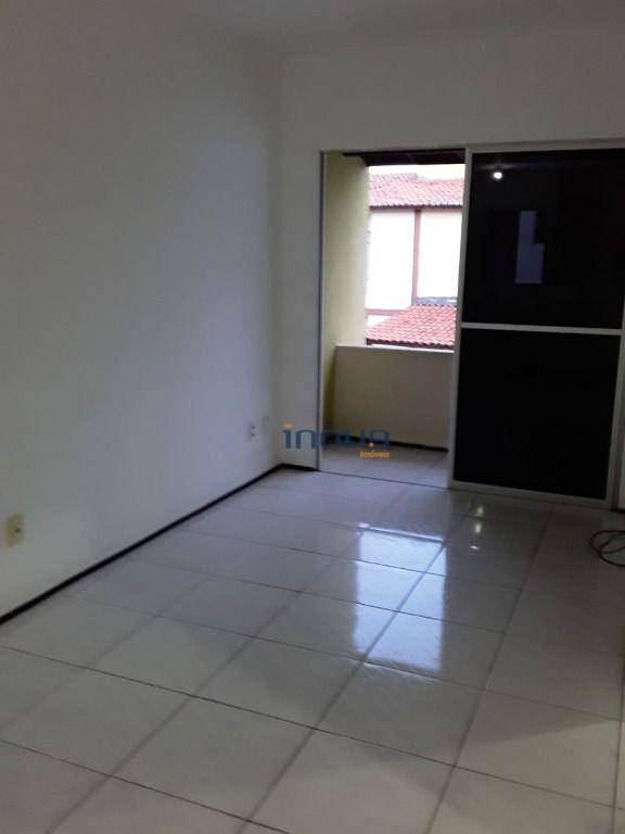 Apartamento à venda com 2 quartos, 48m² - Foto 2