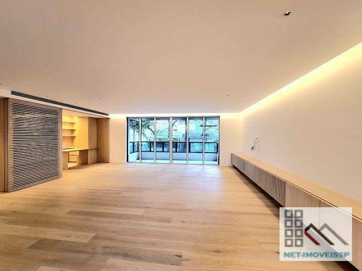 Apartamento à venda com 3 quartos, 211m² - Foto 5