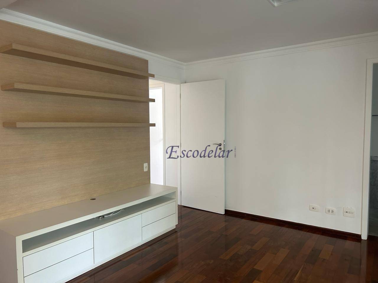 Apartamento à venda com 3 quartos, 139m² - Foto 9