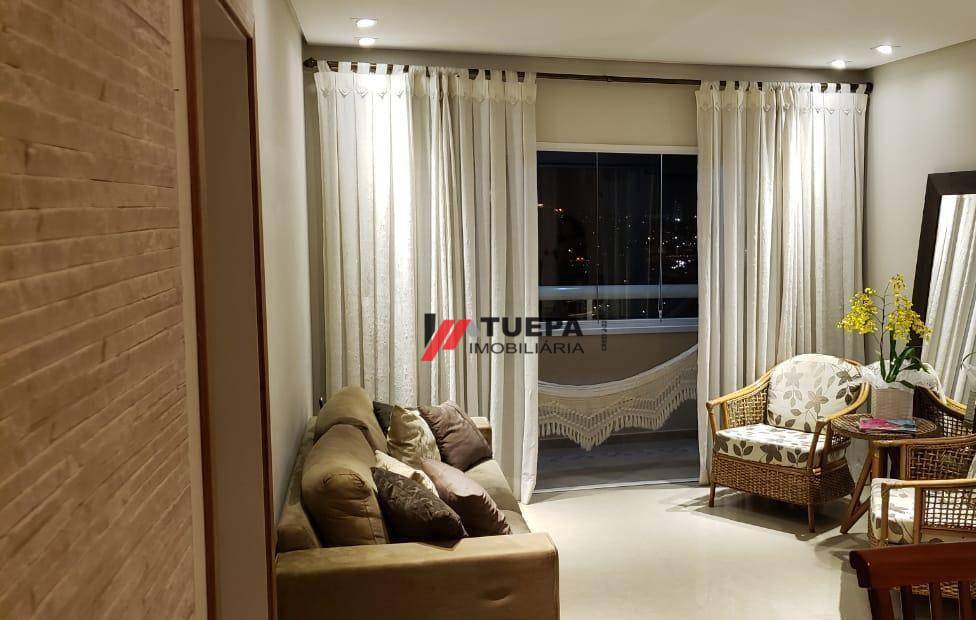 Apartamento à venda com 3 quartos, 200m² - Foto 9