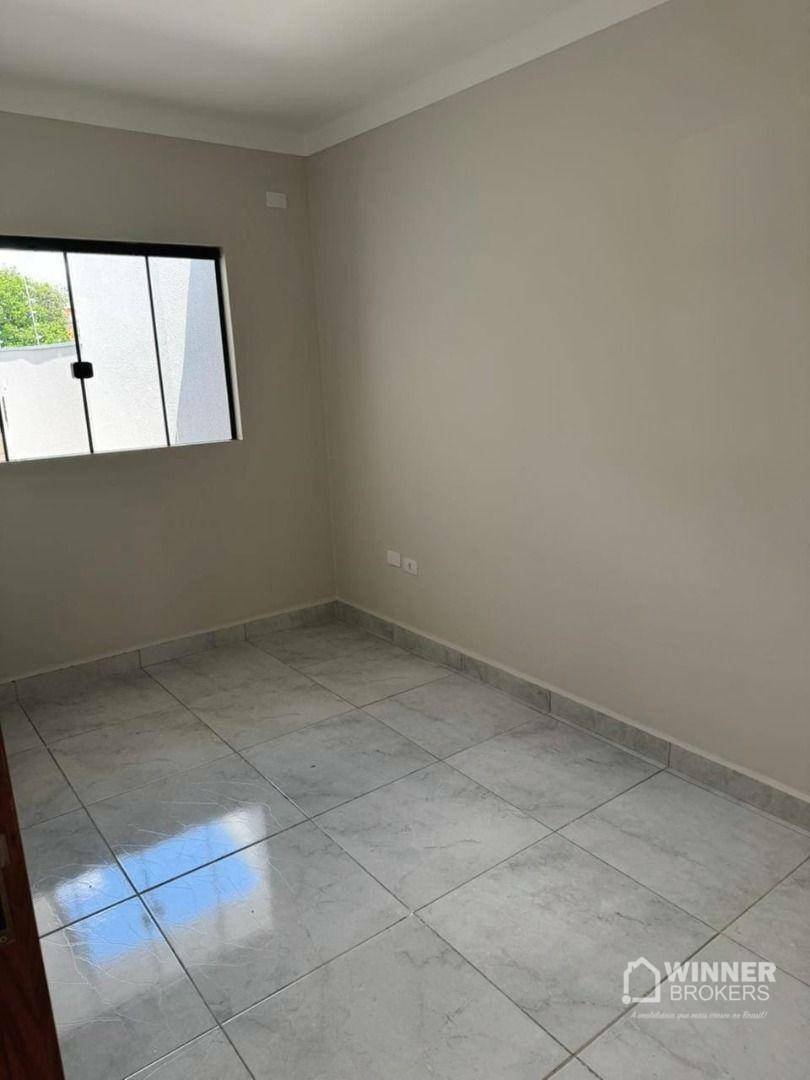 Casa à venda com 3 quartos, 69m² - Foto 9