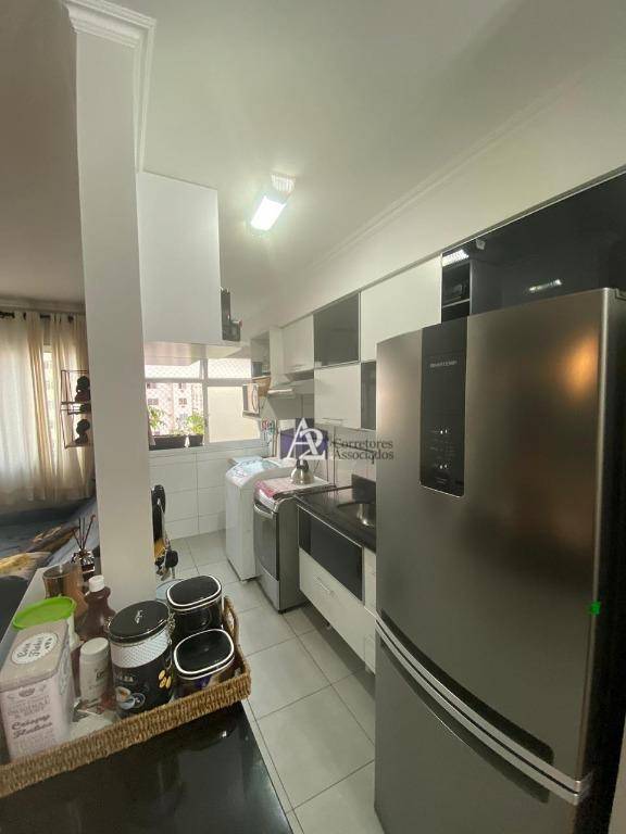 Apartamento à venda com 2 quartos, 50m² - Foto 10