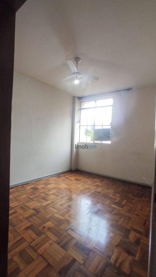 Apartamento à venda com 3 quartos, 80m² - Foto 7