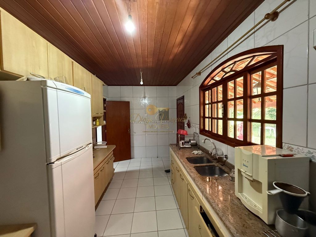 Fazenda à venda com 5 quartos, 677600m² - Foto 17