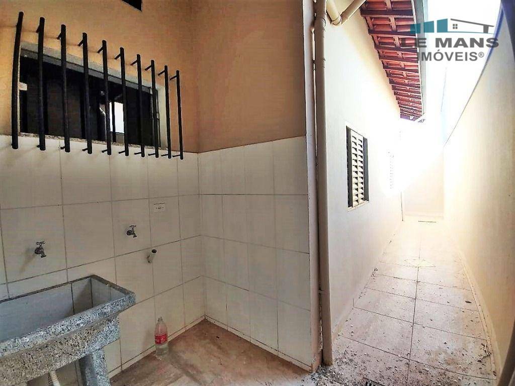 Casa à venda com 2 quartos, 99m² - Foto 26