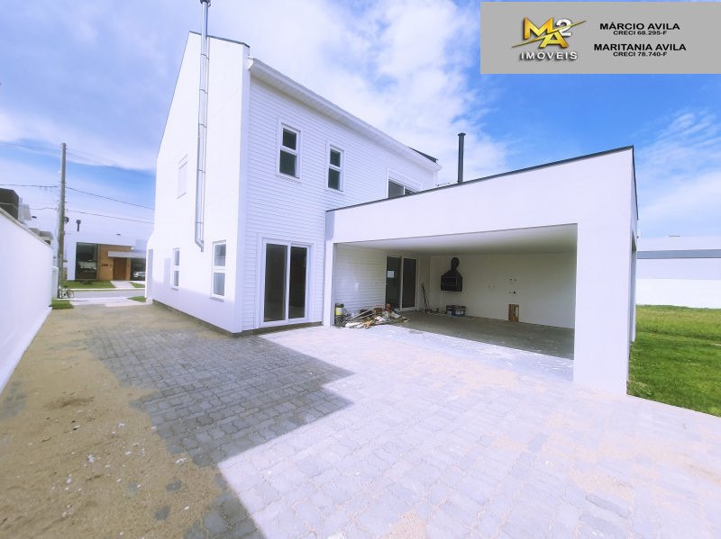 Casa à venda com 3 quartos, 390m² - Foto 2