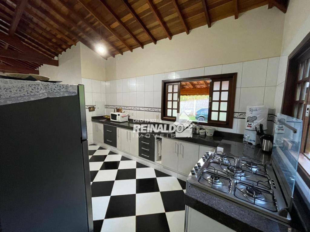 Chácara à venda com 4 quartos, 338m² - Foto 6