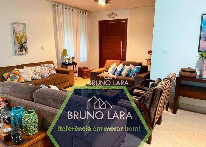 Casa de Condomínio à venda com 4 quartos, 360m² - Foto 1