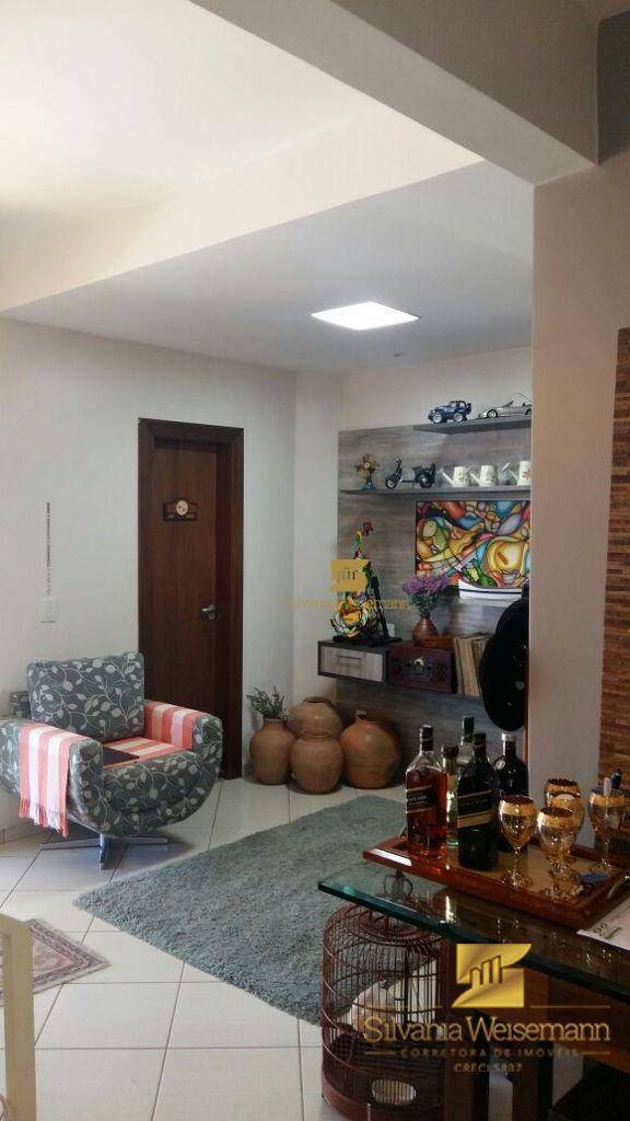 Casa à venda e aluguel com 3 quartos, 180m² - Foto 7